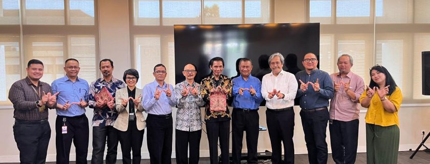 Pelepasan Dosen & Tenaga Kependidikan Purna Tugas Universitas Widyatama Desember 2025